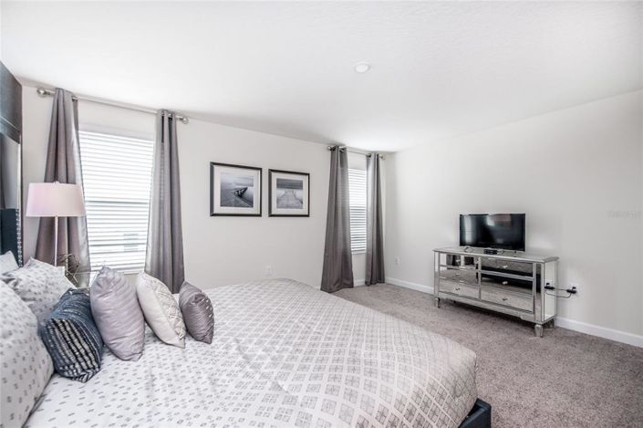 Image No.25-6 Bed House for sale