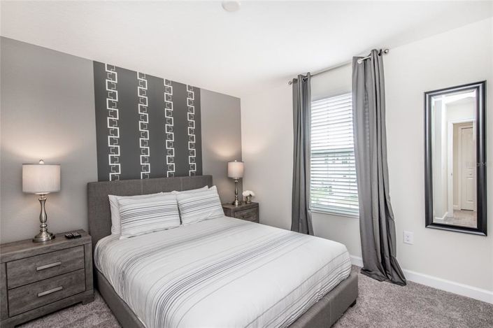 Image No.36-6 Bed House for sale