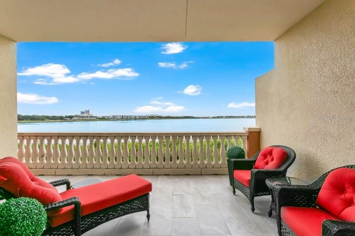 Image No.23-2 Bed Apartment for sale