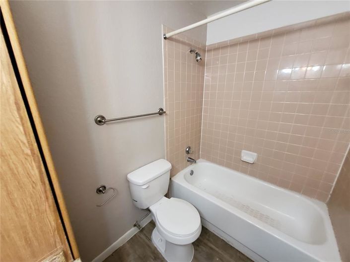 Image No.19-1 Bed Apartment for sale