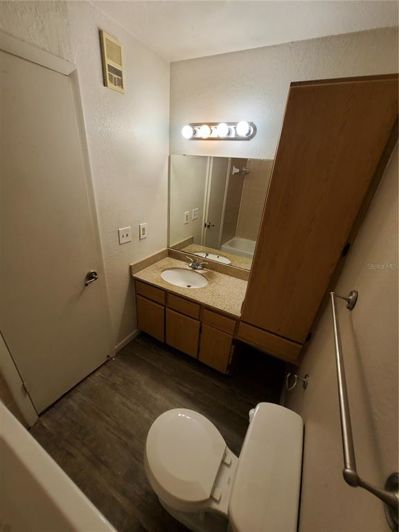 Image No.20-1 Bed Apartment for sale