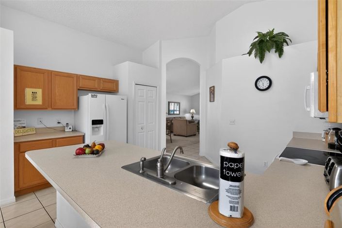 Image No.7-4 Bed House for sale