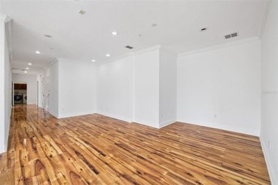 fa005713