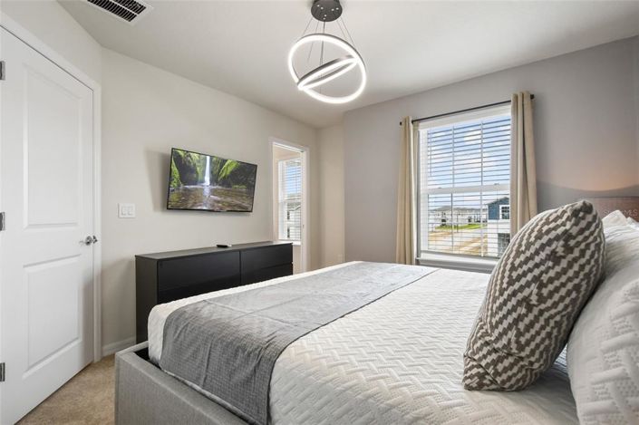 Image No.55-7 Bed House for sale