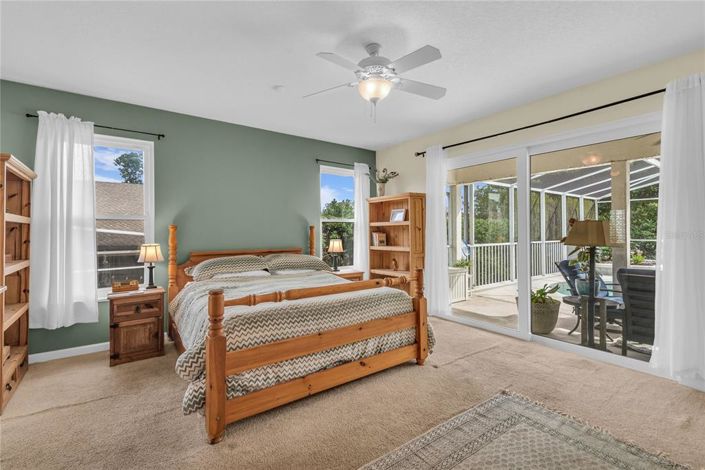 Image No.20-5 Bed House for sale