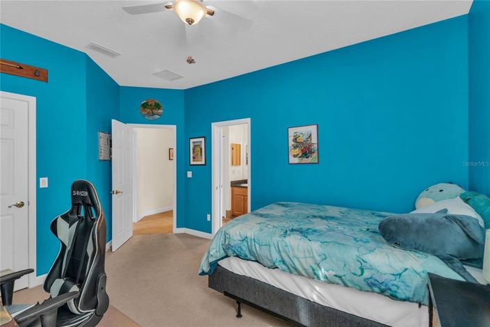 Image No.35-5 Bed House for sale