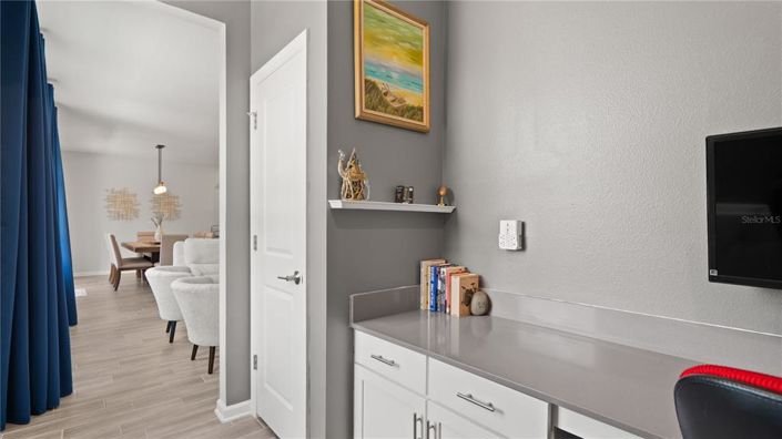 Image No.17-5 Bed House for sale