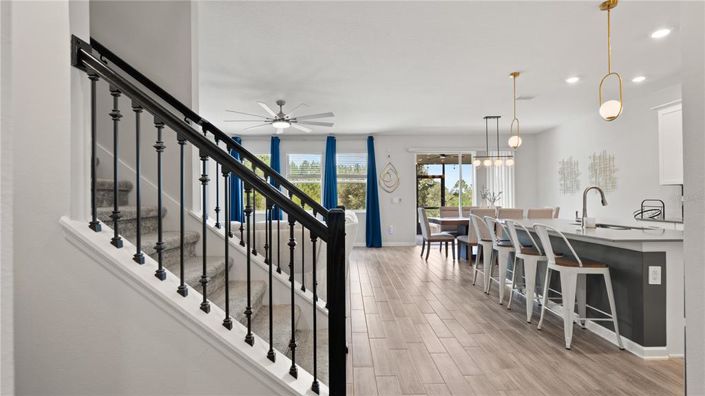 Image No.6-5 Bed House for sale