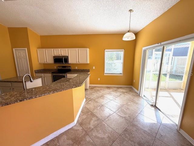 Image No.4-4 Bed House for sale