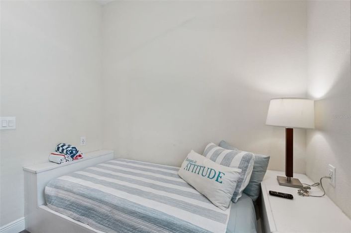 Image No.23-4 Bed House for sale
