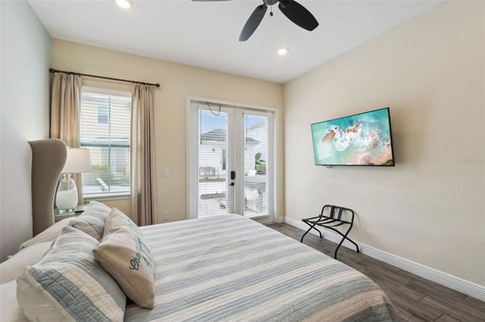 Image No.8-4 Bed House for sale