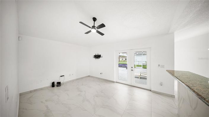 Image No.14-3 Bed House for sale