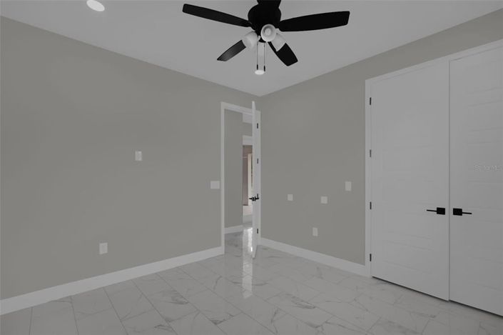 Image No.26-4 Bed House for sale
