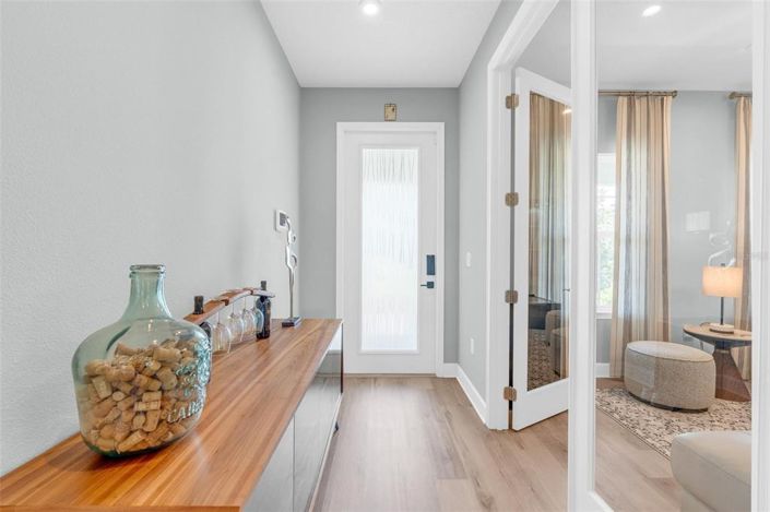 Image No.5-5 Bed House for sale