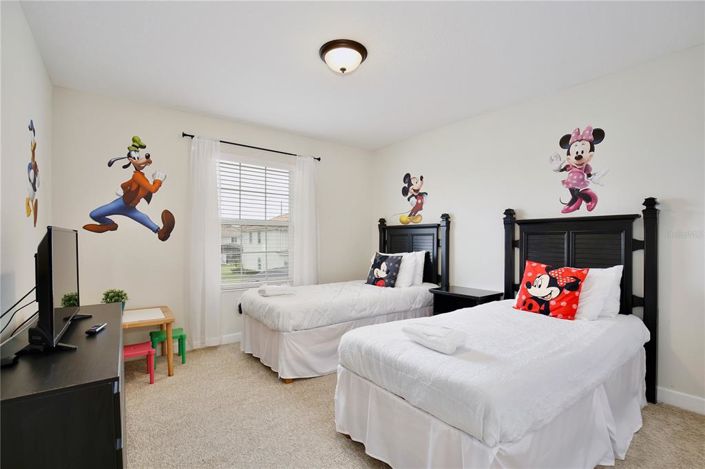 Image No.20-4 Bed Townhouse for sale