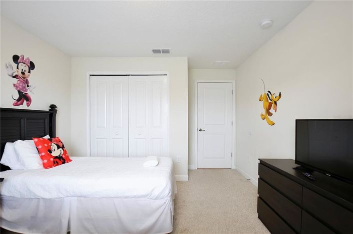 Image No.21-4 Bed Townhouse for sale