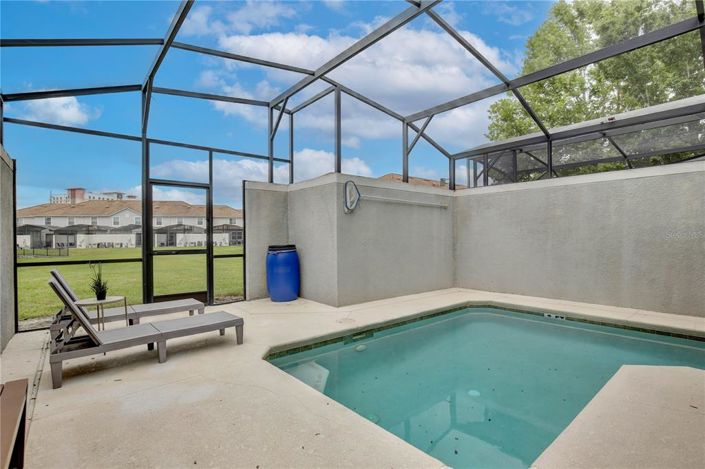 Image No.3-4 Bed Townhouse for sale