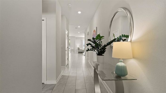 Image No.6-6 Bed House for sale
