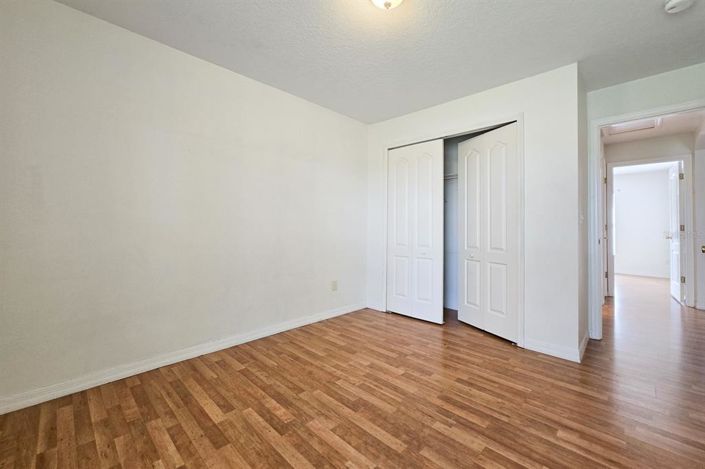 Image No.17-3 Bed House for sale