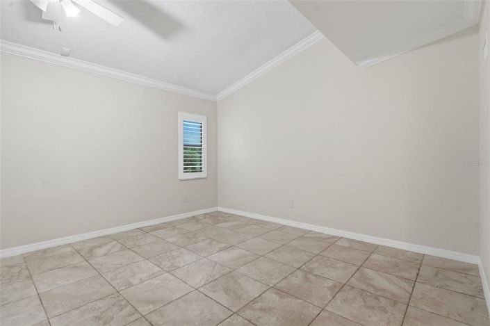 Image No.25-3 Bed House for sale