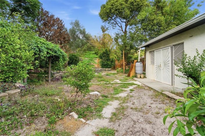 Image No.42-3 Bed House for sale