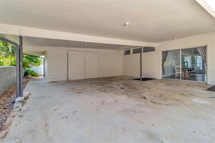 Image No.25-4 Bed House for sale