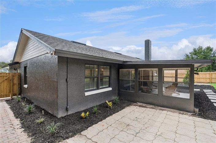 Image No.29-4 Bed House for sale