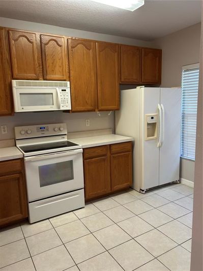 Image No.2-2 Bed Townhouse for sale