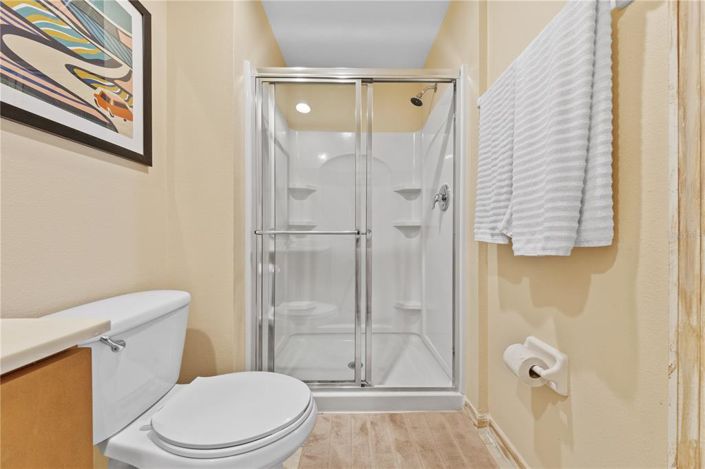Image No.35-2 Bed Townhouse for sale