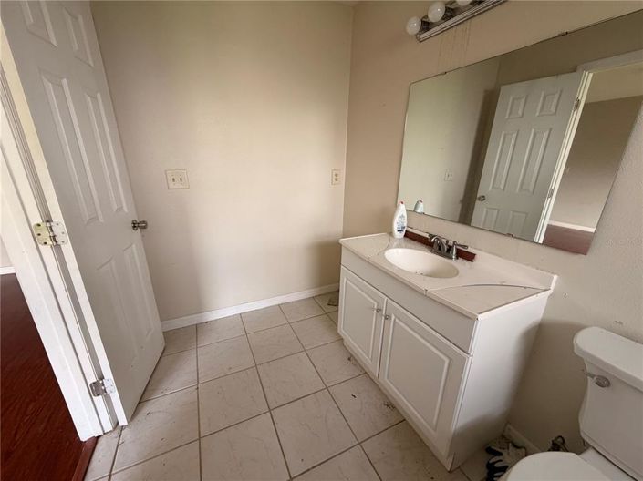 Image No.12-3 Bed House for sale