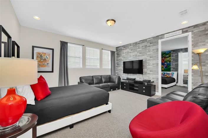 Image No.22-6 Bed House for sale