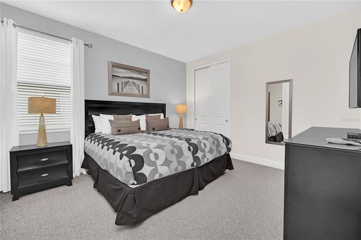 Image No.26-6 Bed House for sale