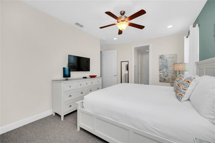 Image No.34-6 Bed House for sale