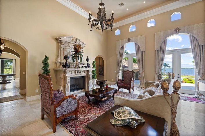 Image No.25-5 Bed House for sale