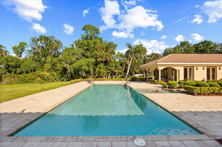 Image No.47-5 Bed House for sale