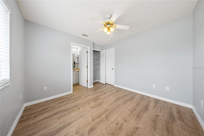 Image No.53-3 Bed House for sale