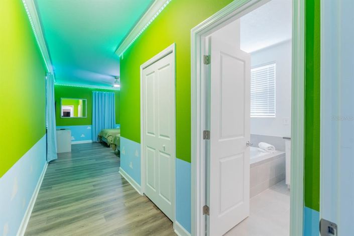 Image No.60-5 Bed House for sale