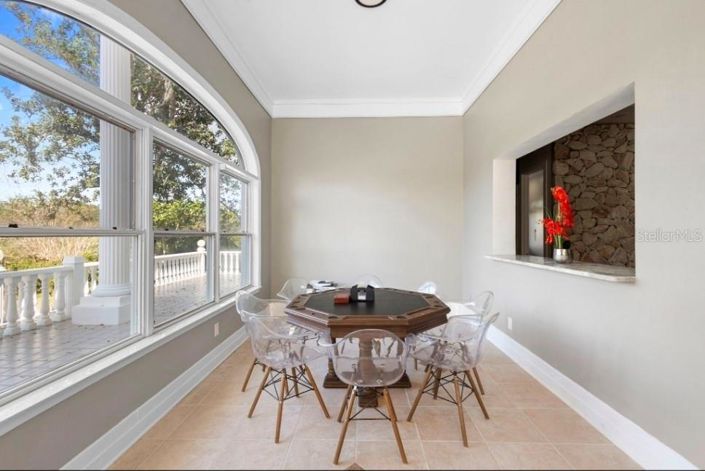 Image No.40-5 Bed House for sale