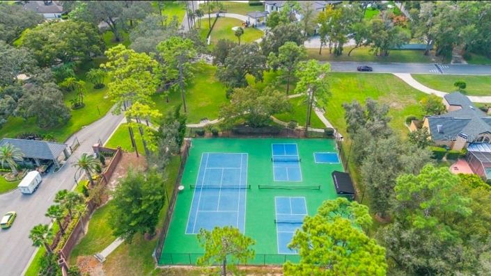 Image No.58-5 Bed House for sale