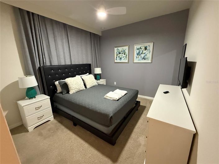Image No.6-5 Bed Townhouse for sale