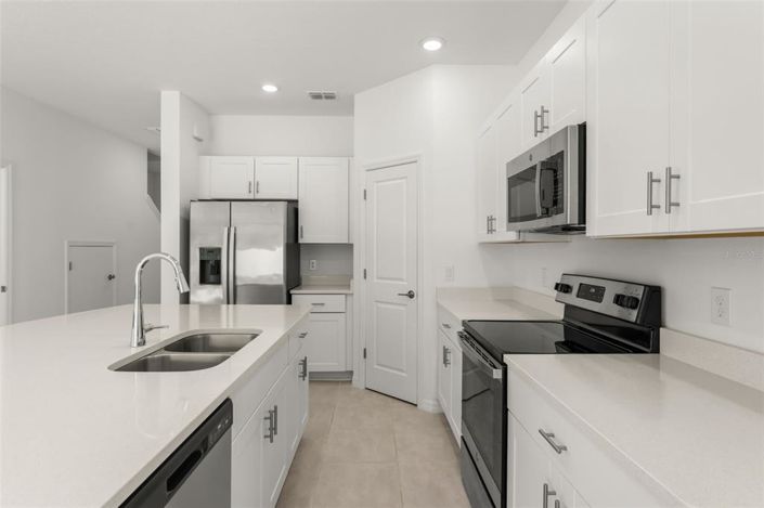 Image No.9-3 Bed Townhouse for sale