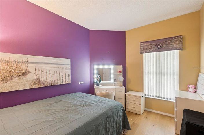 Image No.17-4 Bed House for sale