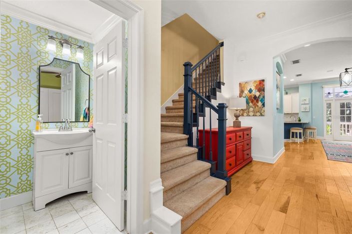 Image No.19-3 Bed House for sale