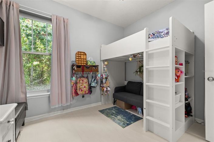 Image No.33-3 Bed House for sale