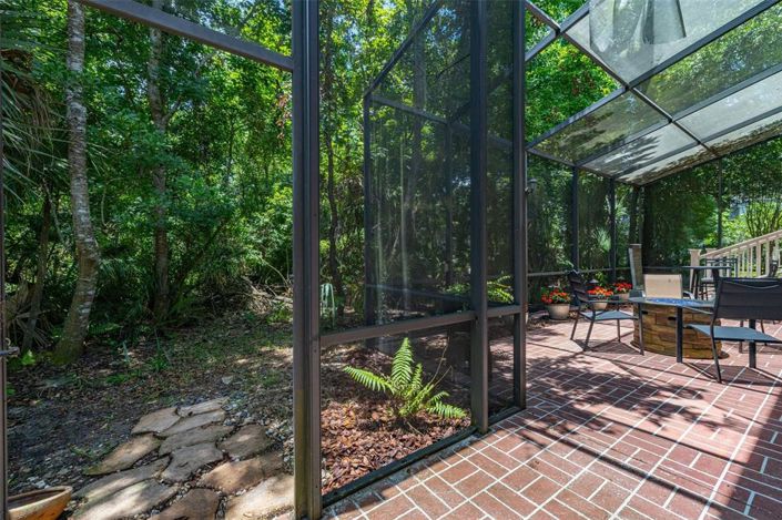 Image No.45-3 Bed House for sale