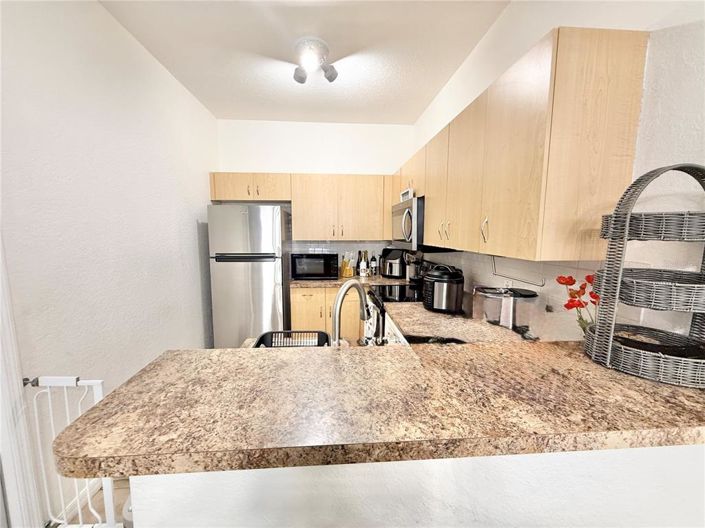 Image No.9-2 Bed Apartment for sale