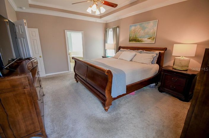Image No.40-5 Bed House for sale
