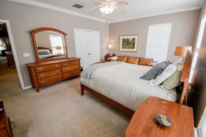 Image No.52-5 Bed House for sale
