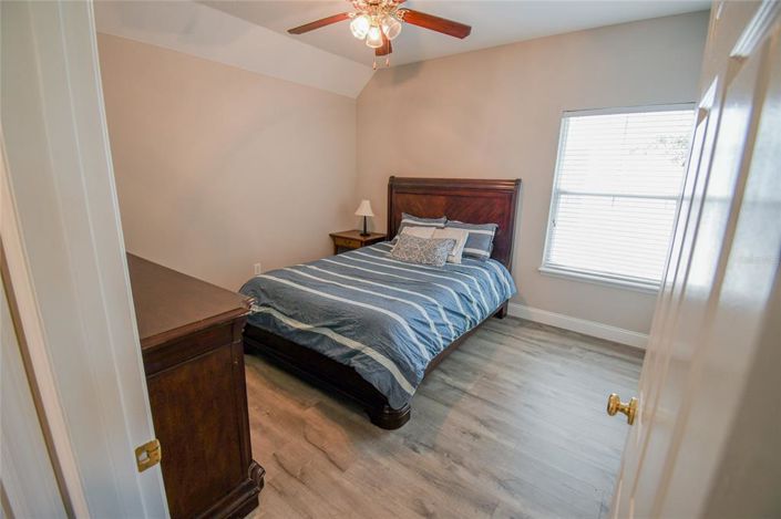 Image No.57-5 Bed House for sale