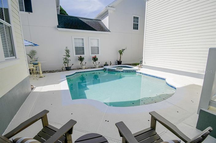 Image No.60-5 Bed House for sale